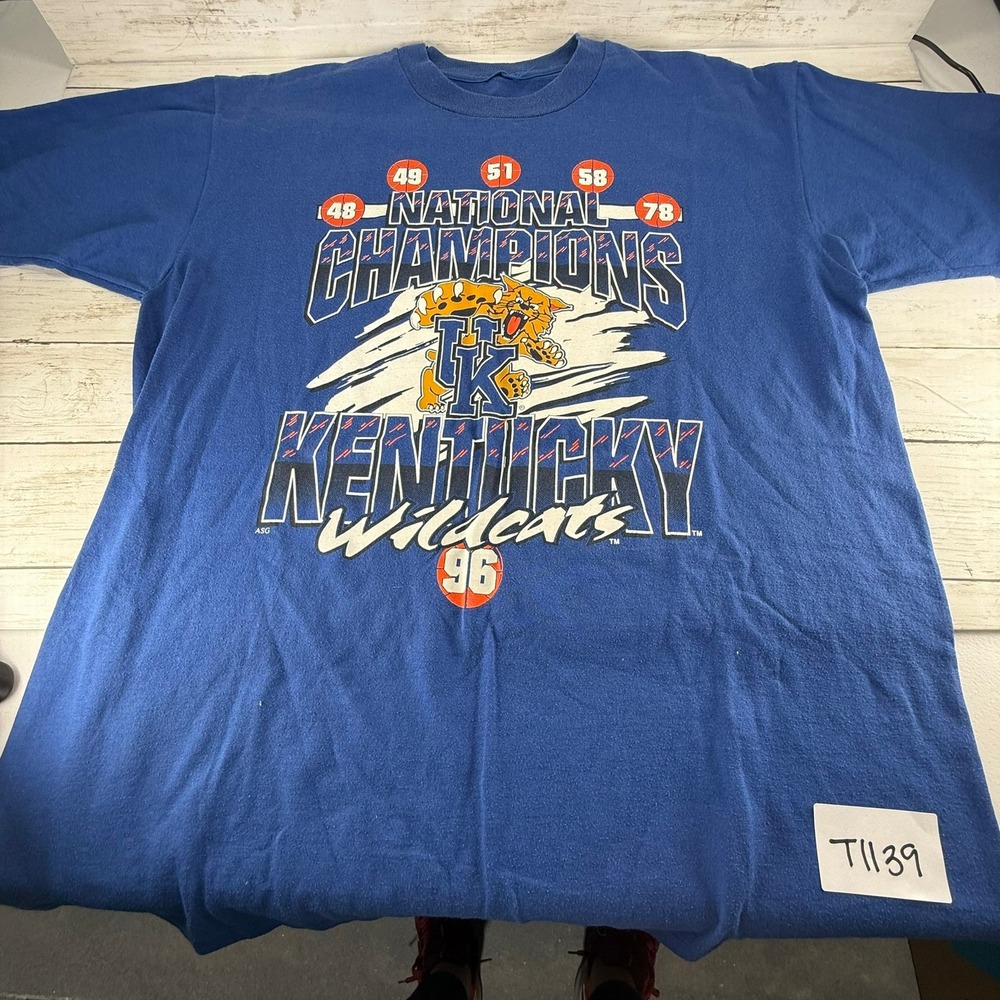 Vintage 1996 Kentucky‎ Wildcats National Champions T-Shirt Blue Single Stitch XL